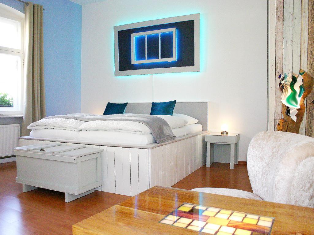 באמברג Boutique Hotel Little Venezia חדר תמונה