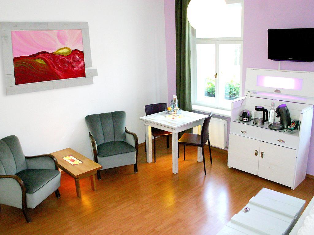 באמברג Boutique Hotel Little Venezia חדר תמונה
