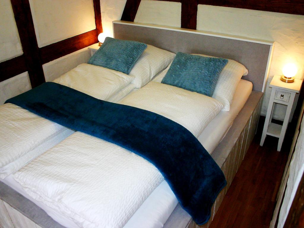 באמברג Boutique Hotel Little Venezia מראה חיצוני תמונה